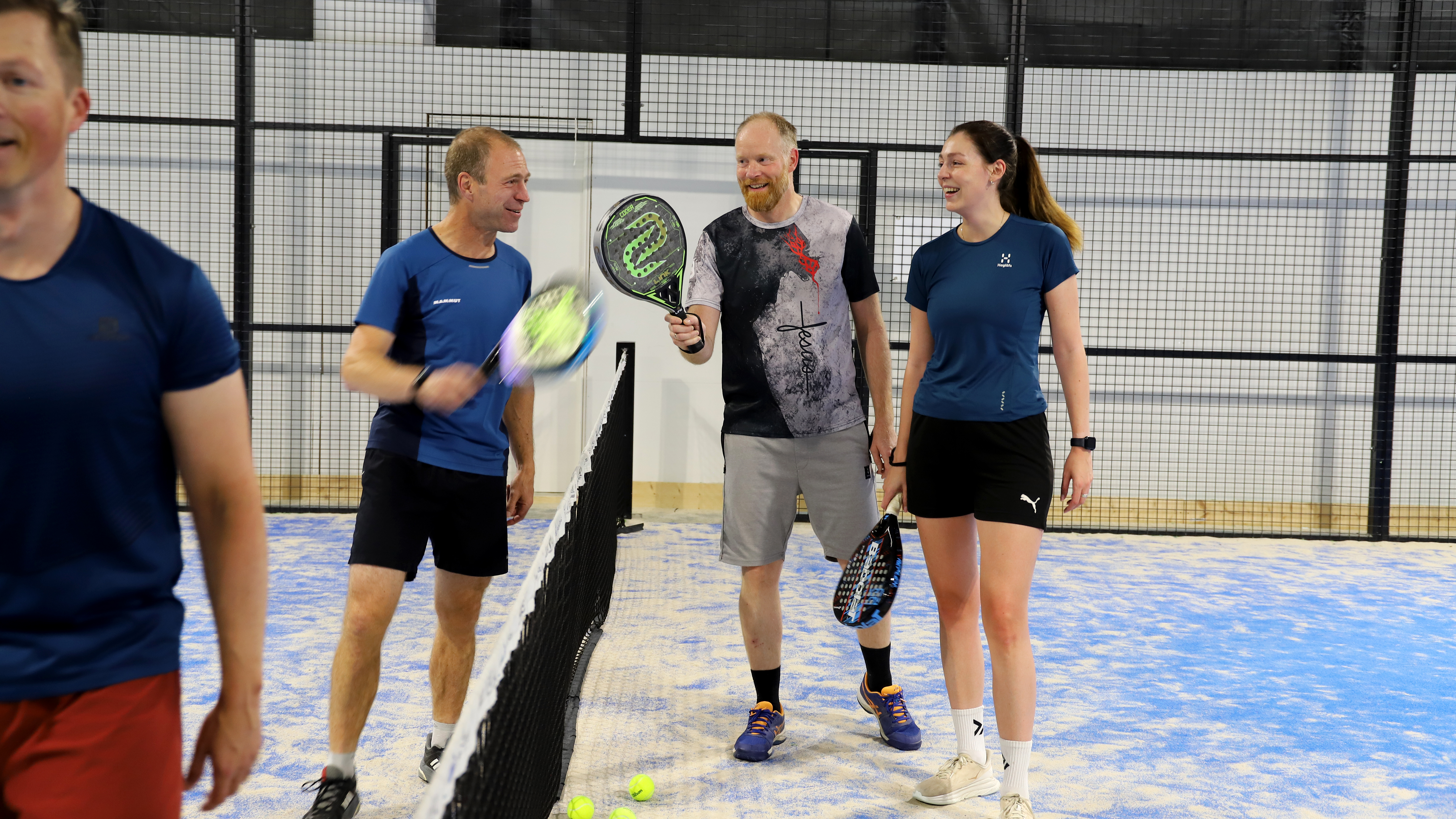 fire padelspillere takker for kampen